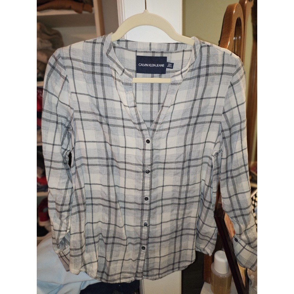 Calvin Klein V Neck Button Down Linen Like Shirt W Cream And Grey Plaid